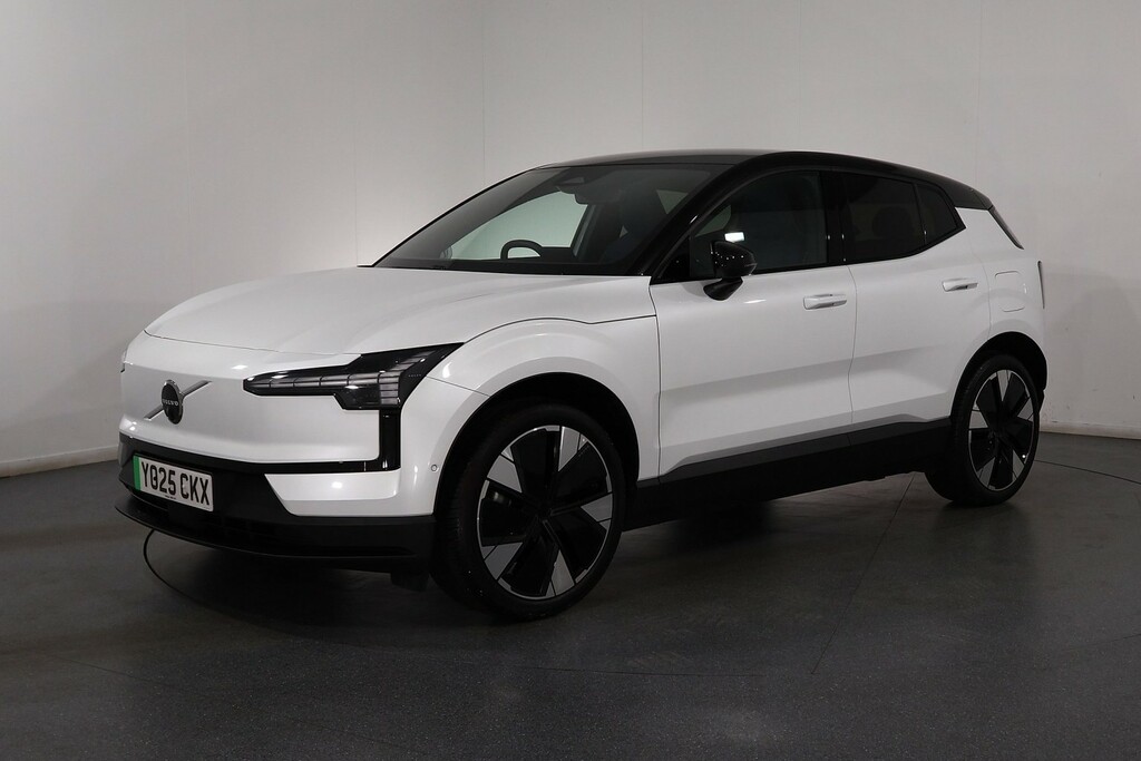 Volvo EX30 Ultra White #3