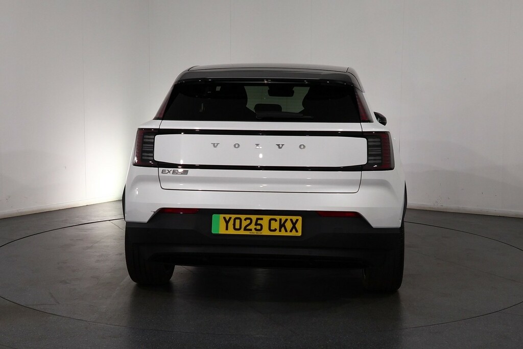 Volvo EX30 Ultra White #6