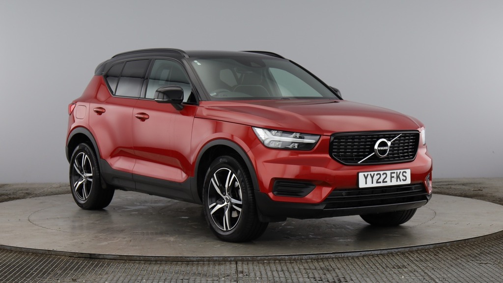 Volvo XC40 R-design Red