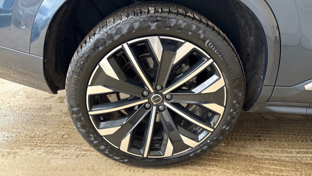 Volvo XC90 Ultra Bright RE25LTV Blue #4