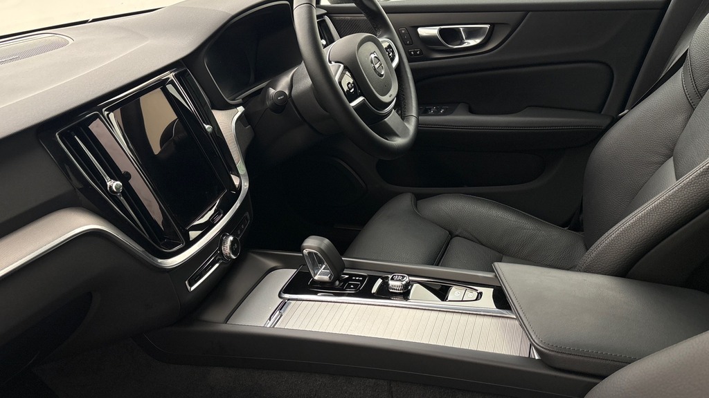 Volvo V60 Ultra RA25AZB Black #6