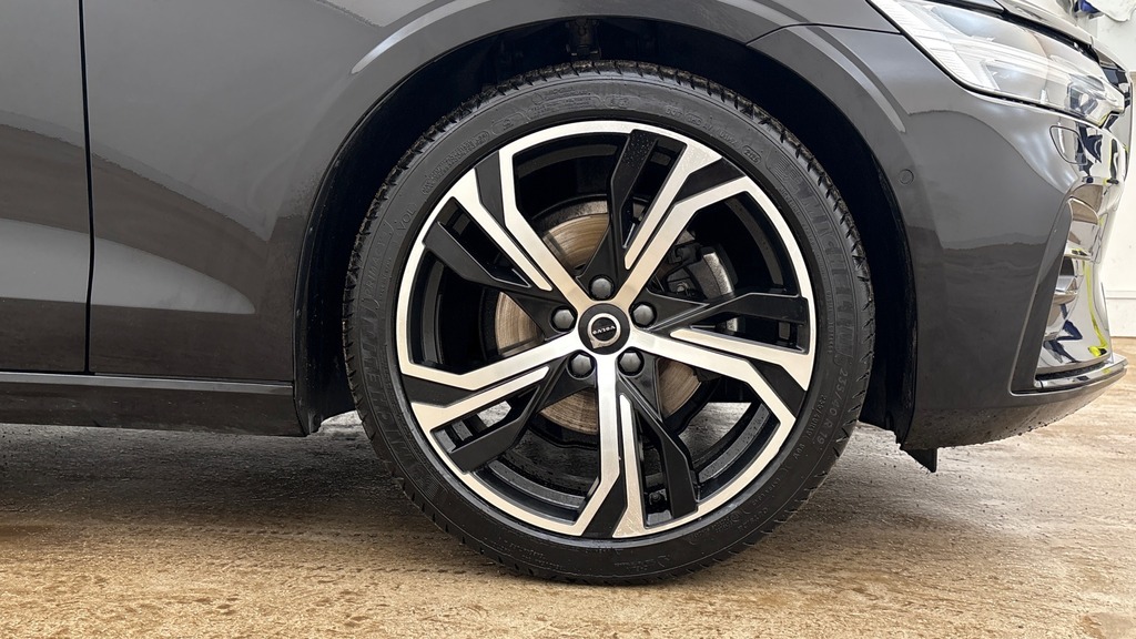Volvo V60 Ultra RA25AZB Black #4