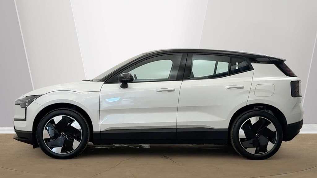 Volvo EX30 Plus White #6