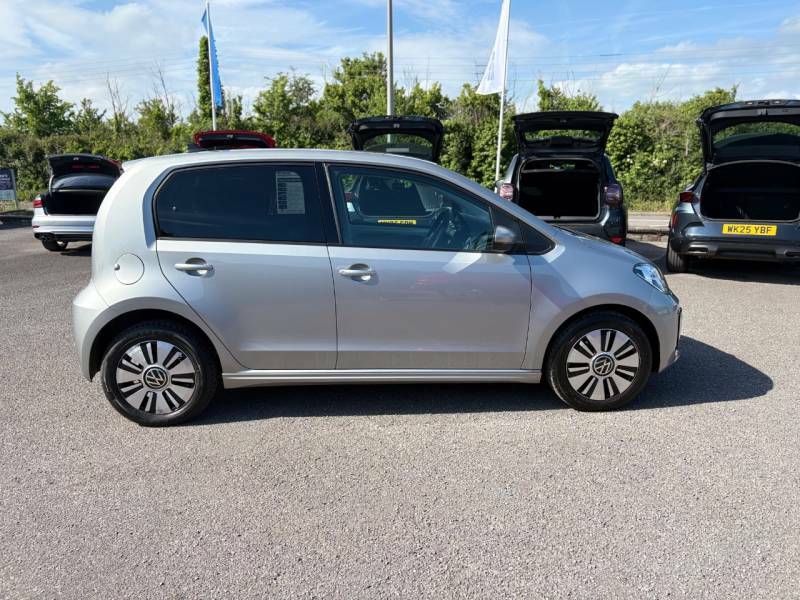 Volkswagen e-Up 60Kw E-up 32Kwh - 2022 72 Silver #2
