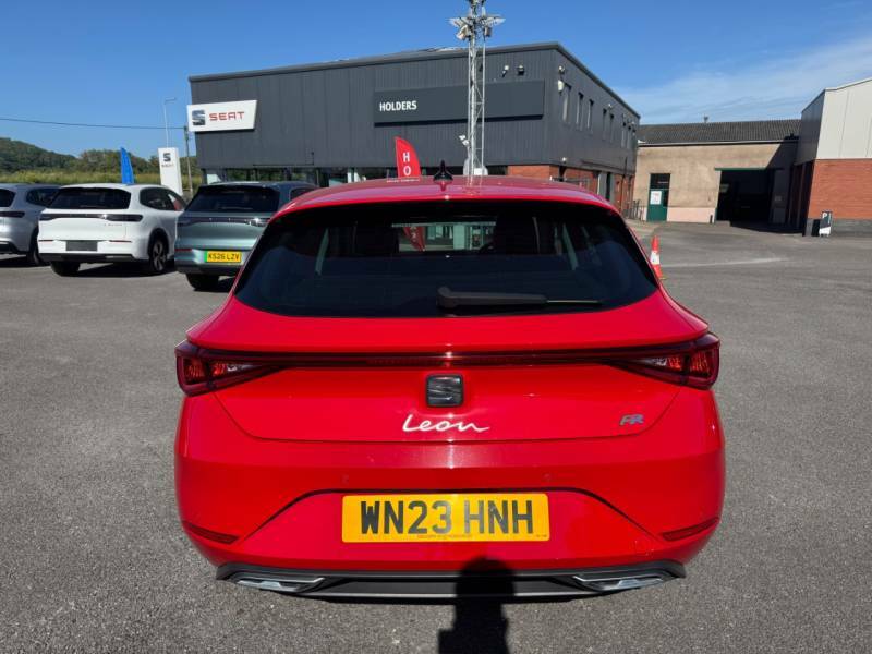 Seat Leon 2.0 Tdi 150 Fr - 2023 23 Red #4