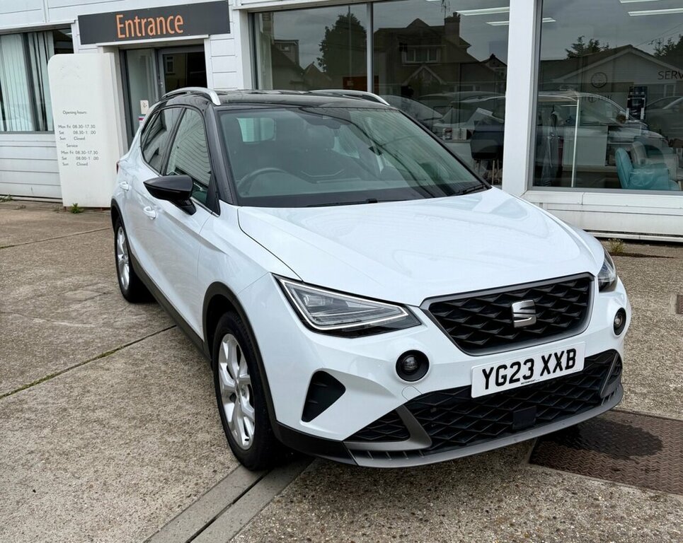 Seat Arona 1L Fr YG23XXB White #2