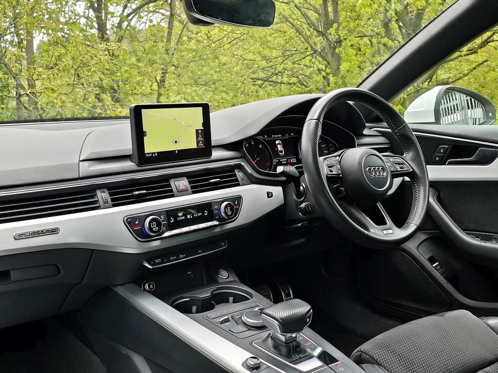 Audi A5 Tfsi S Line LL67ZDZ White #2