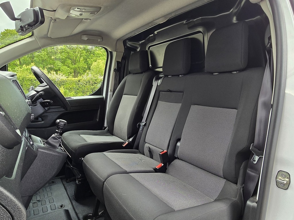 Toyota PROACE D Active PF23NZW White #2