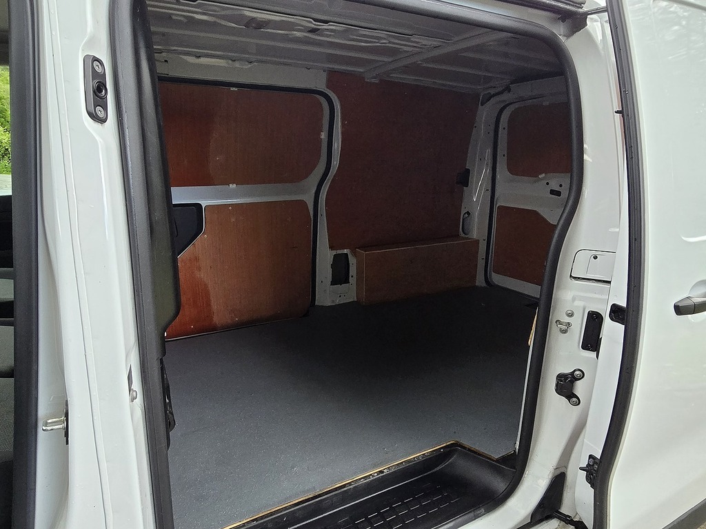 Toyota PROACE D Active PF23NZW White #3