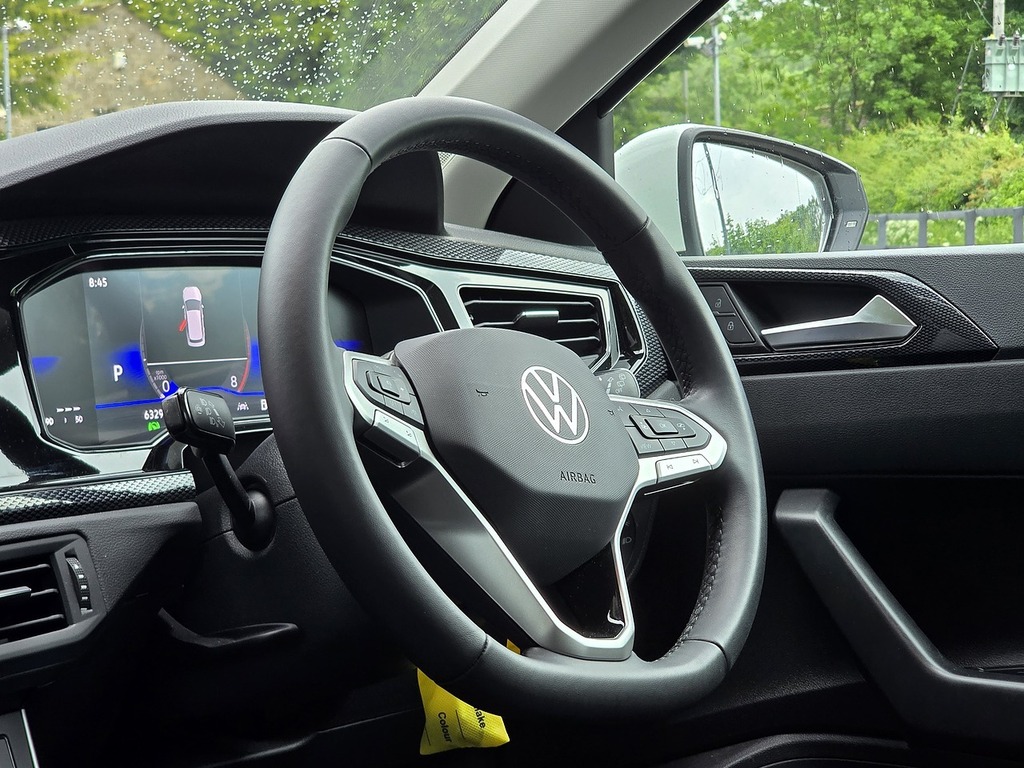 Volkswagen Polo Tsi Life YC74ZFZ White #4