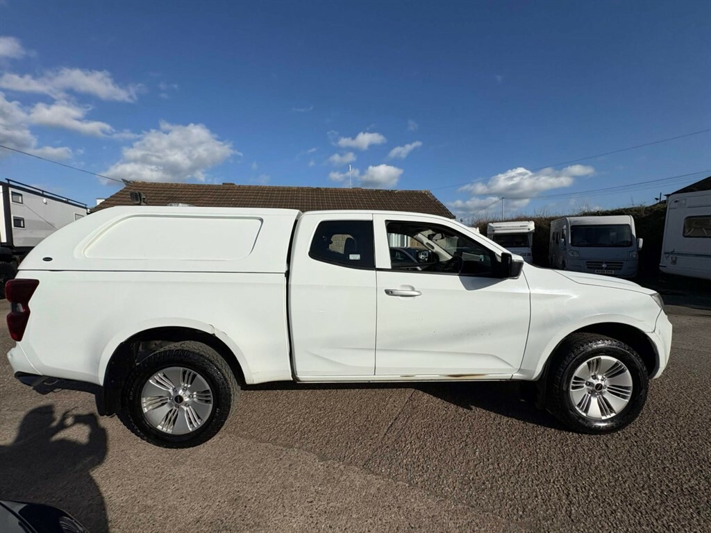 Isuzu D-Max 1.9 Dl20 Double Cab 4X4 YK72XFY White #2