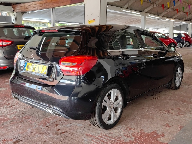 Mercedes-Benz A Class A180d Sport Executive Hatchback WU66LYJ Black #6