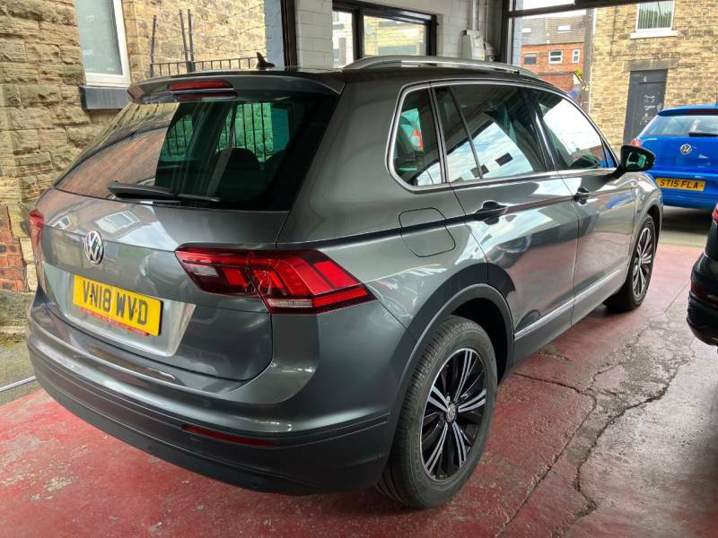 Volkswagen Tiguan 1.4 Tsi 125 Se Nav - 2018 18 VN18WVD Grey #3