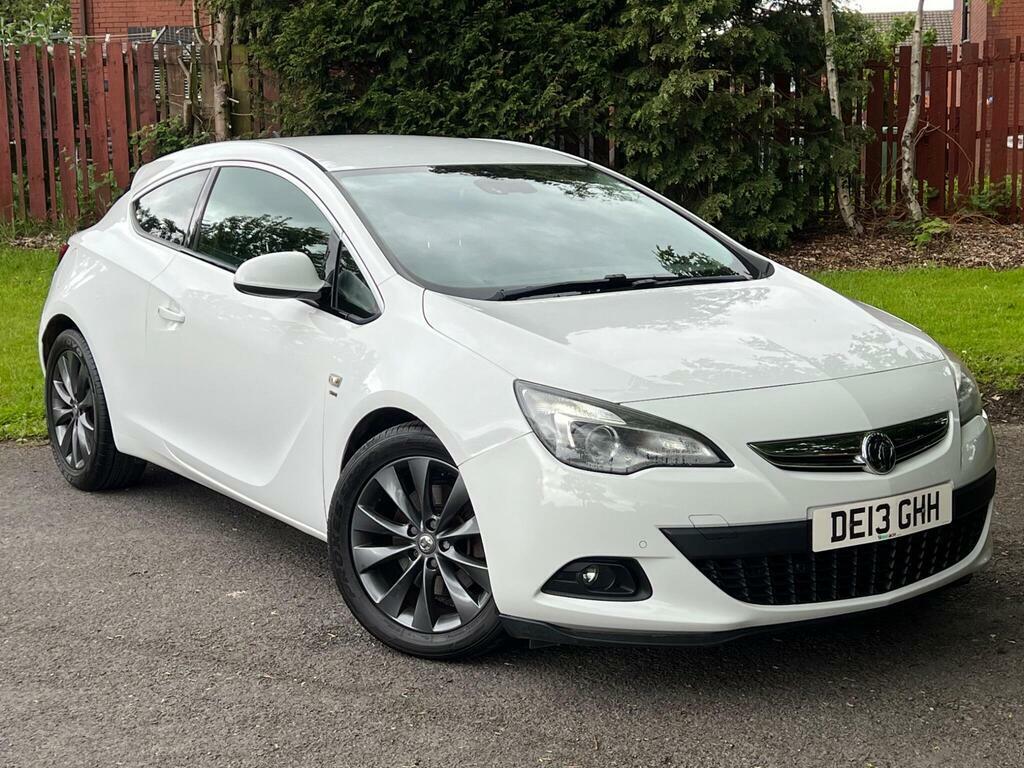 Vauxhall Astra GTC 1.4T Sri Euro 5 S S White