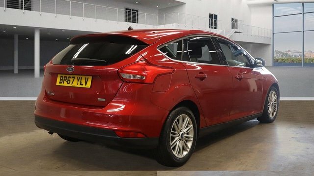 Ford Focus 1.0T Ecoboost Zetec Edition BP67YLV Red #4