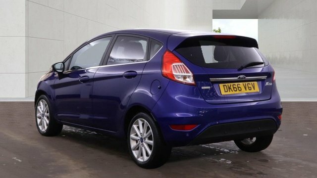 Ford Fiesta 1.0T Ecoboost Titanium Hatchback DK66VGV Blue #3