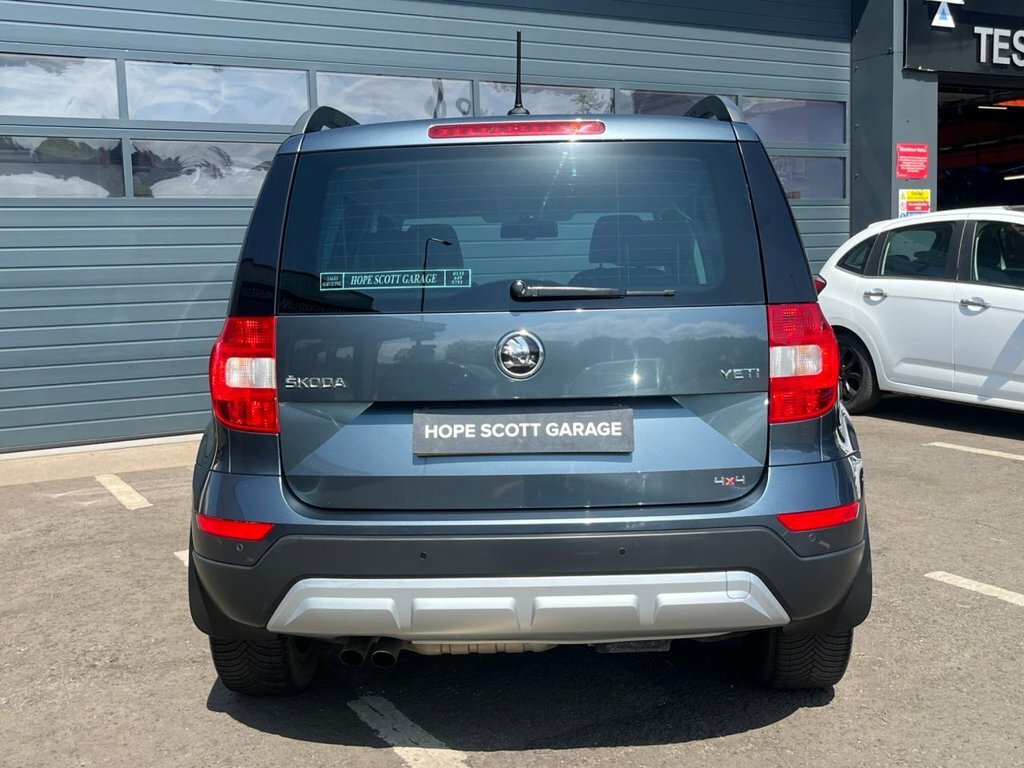 Skoda Yeti 2L Elegance NU15NEF Grey #5