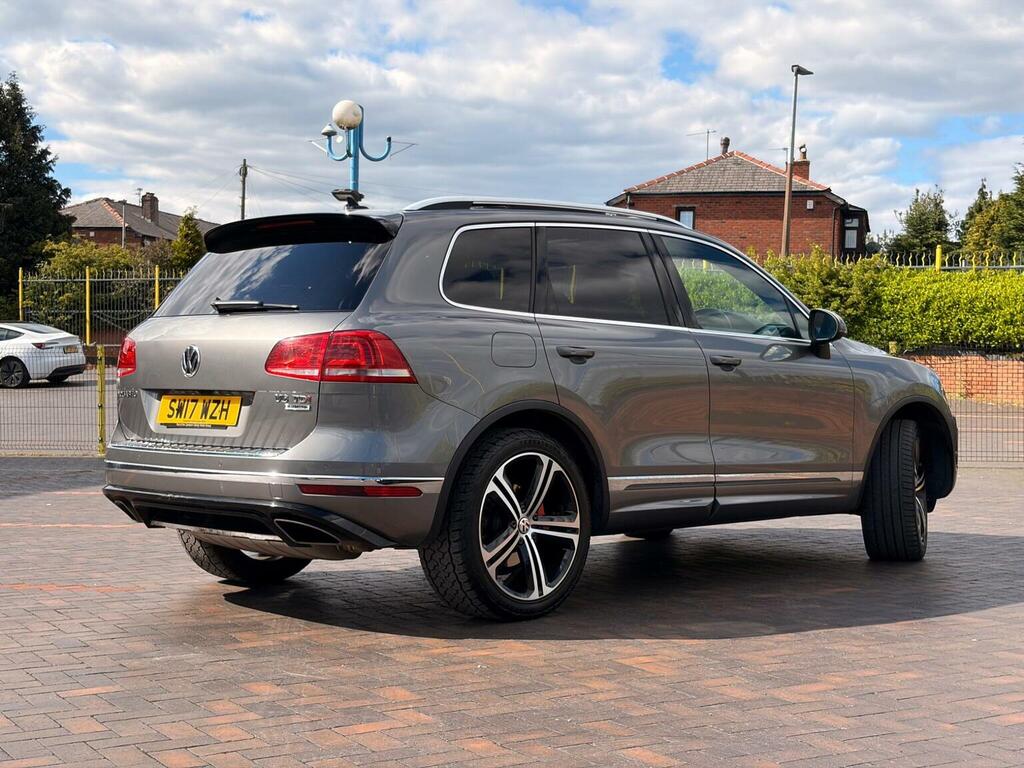 Volkswagen Touareg Suv 3.0 Tdi V6 Bluemotion Tech R-line Tiptronic 4W SW17WZH Grey #4
