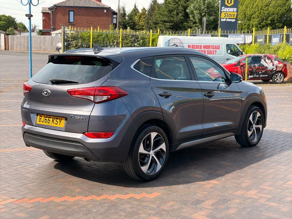 Hyundai Tucson Suv 1.7 Crdi Blue Drive Premium Dct Euro 6 Ss 5 BJ66KSY Grey #3