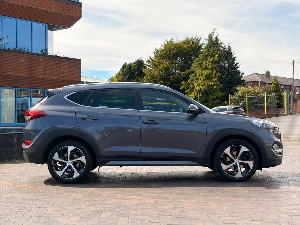 Hyundai Tucson Suv 1.7 Crdi Blue Drive Premium Dct Euro 6 Ss 5 BJ66KSY Grey #4