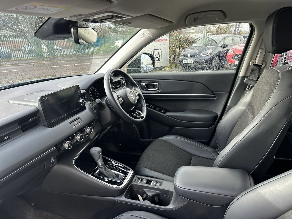 Honda Hr-V 1.5 H I-mmd Advance Suv Hybrid Cvt Euro KE23GSU Black #2