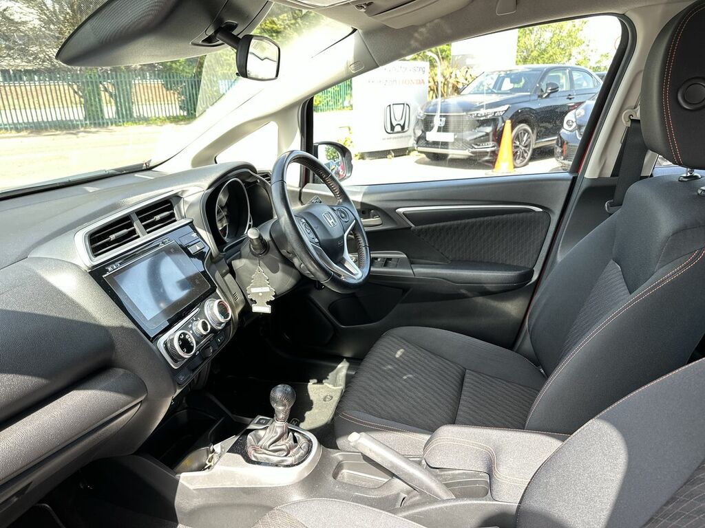 Honda Jazz 1.5 I-vtec Sport Navi Hatchback Red #2