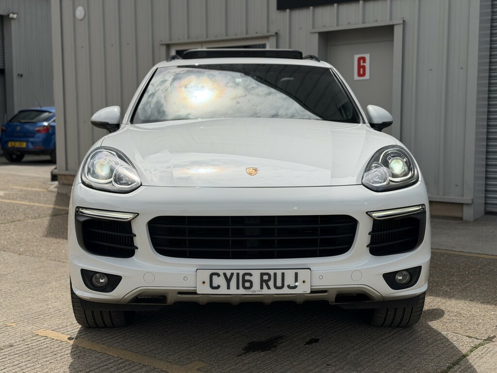 Porsche Cayenne Suv 4.2 Td V8 S 201616 CY16RUJ White #4