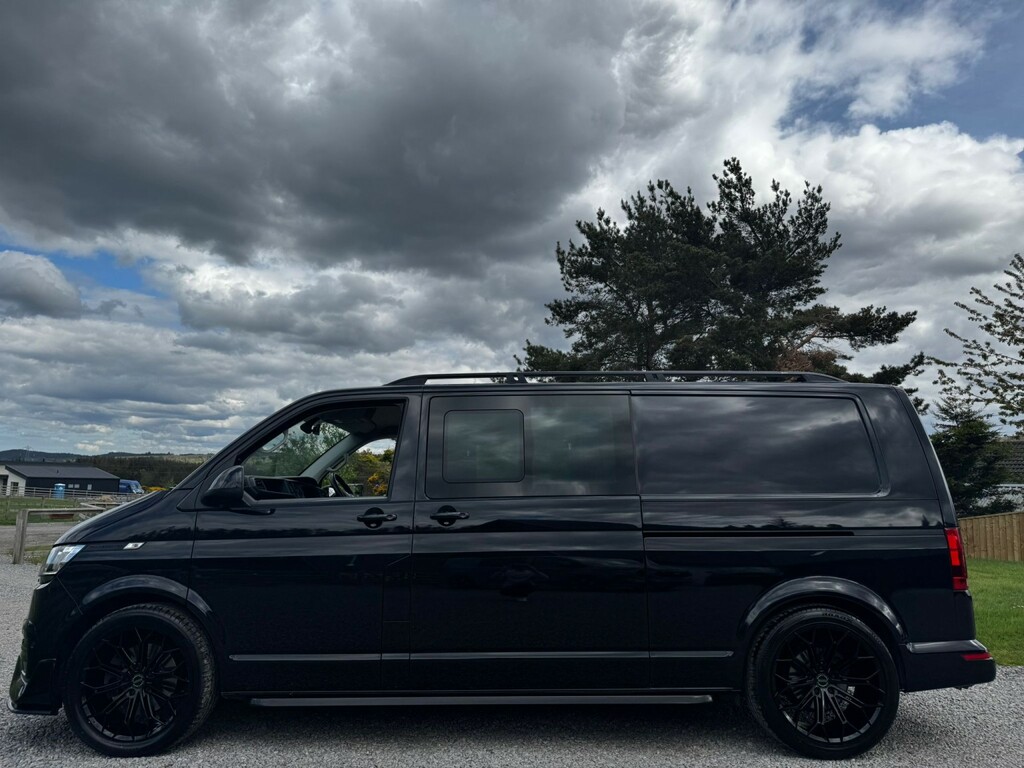 Volkswagen Transporter Combi Van 2.0 Tdi T32 Highline 2021 WR21PVA Black #5
