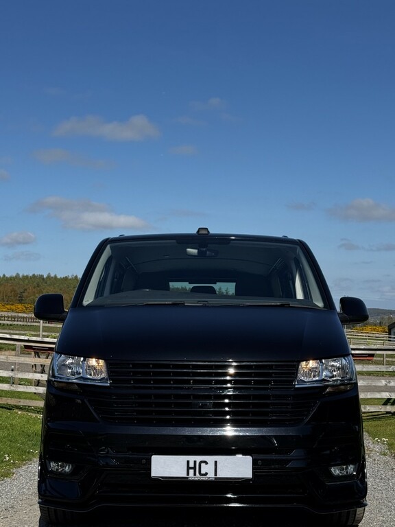 Volkswagen Transporter Combi Van 2.0 Tdi T32 Highline 2022 VA22EKJ Black #5