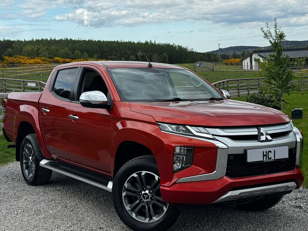 Mitsubishi L200 Pickup 2.2 Di-d Dc Barbarian X 2020 Orange