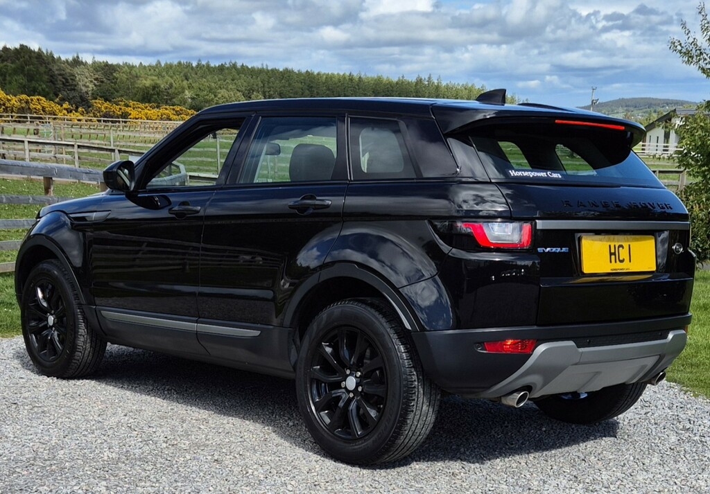 Land Rover Range Rover Evoque Suv 2.0 Ed4 Se 2018 CU18ZPP Black #2