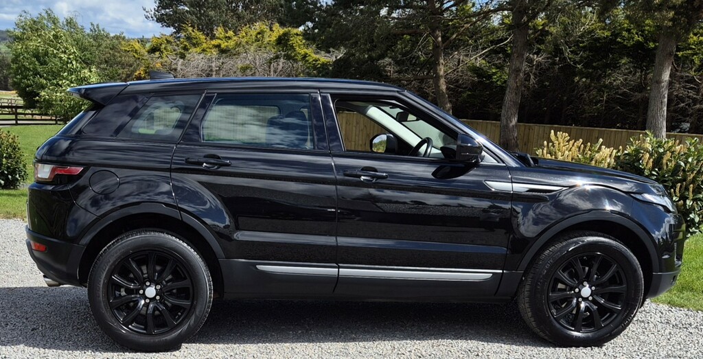 Land Rover Range Rover Evoque Suv 2.0 Ed4 Se 2018 CU18ZPP Black #4