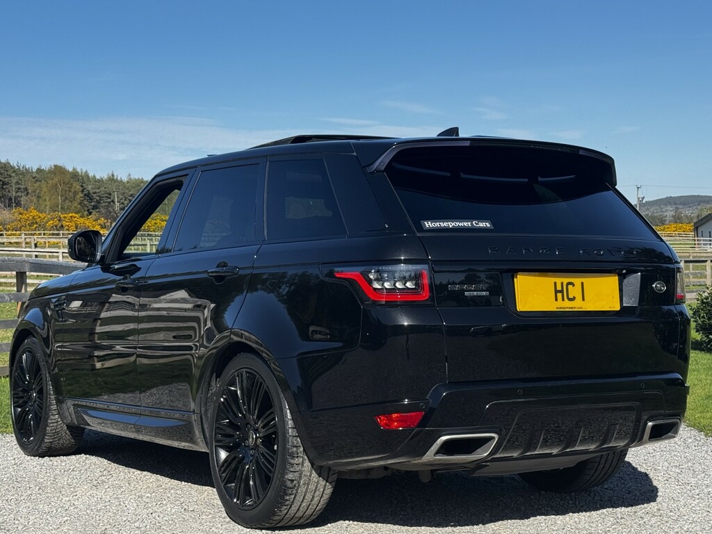 Land Rover Range Rover Sport Suv 3.0 Sd V6 Hse Dynamic 2018 DL68UXC Black #2