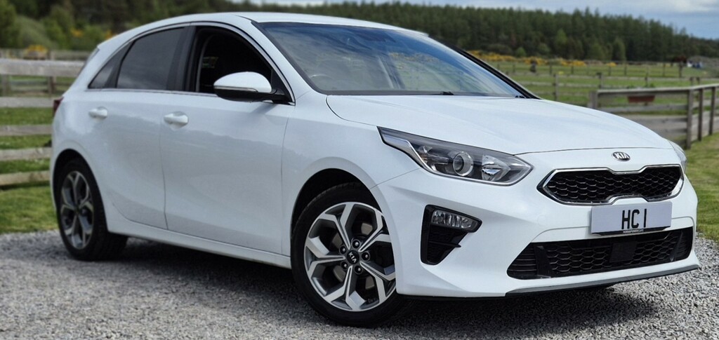 Kia Ceed Hatchback 1.6 Crdi 3 2019 White