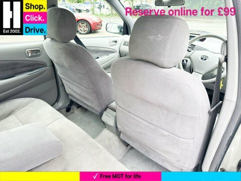 Toyota Prius Prius Hybrid Silver #51