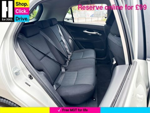 Toyota Auris 1.6 Tr Hatchback VN58MXF Silver #3