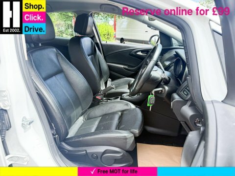 Vauxhall Astra 1.6 16V Limited BV65DWL White #3