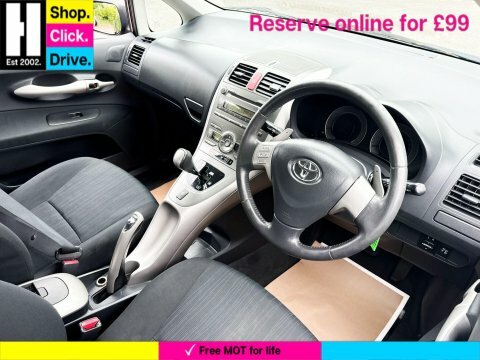 Toyota Auris 1.6 Tr Hatchback GV08XWK Black #2