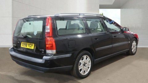 Volvo V70 2.4 Se Estate Black #4