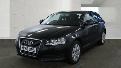 Audi A3 1.6 Hatchback YP58ORS Black #2