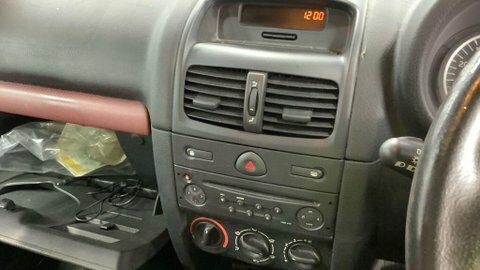 Renault Clio 1.2 16V Dynamique Silver #13