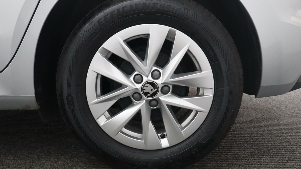 Skoda Fabia 1.0 Tsi Se Edition Hatchback Dsg Euro 6 FT74GNJ Silver #5
