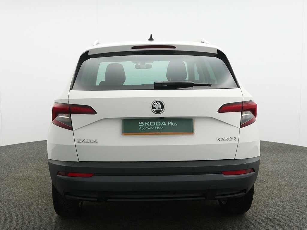 Skoda Karoq 1.6 Tdi Se L KY68RWX White #6