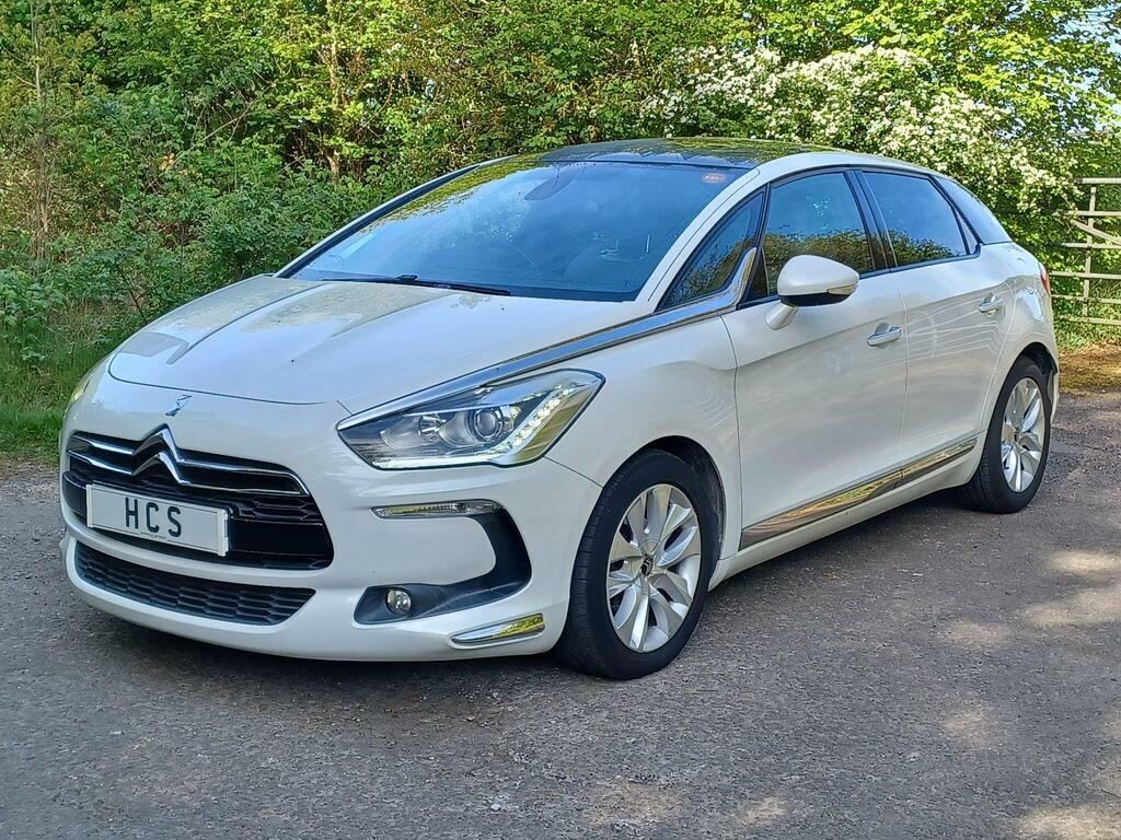 Citroen DS5 1.6 E-hdi Dstyle Etg6 Euro 5 S S White #4