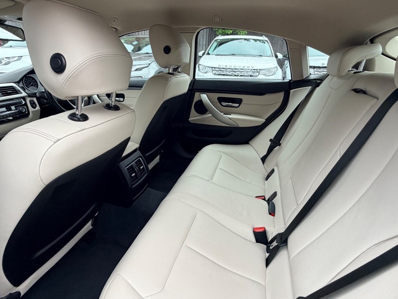 BMW 4 Series Gran Coupe 420D Xdrive Se Gran AU68KNP Silver #4