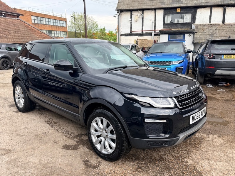 Land Rover Range Rover Evoque Td4 Se Tech MC66XPA Black #4