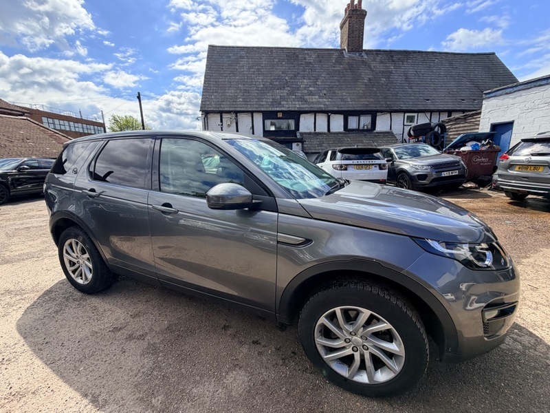 Land Rover Discovery Sport Td4 Se Tech GY67WTA Grey #6