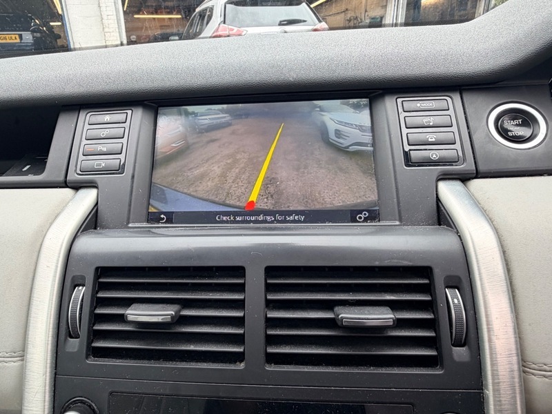 Land Rover Discovery Sport Td4 Hse RK66HHG Grey #3
