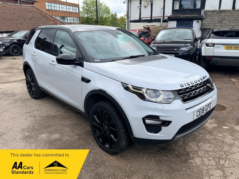 Land Rover Discovery Sport Td4 Hse Black White