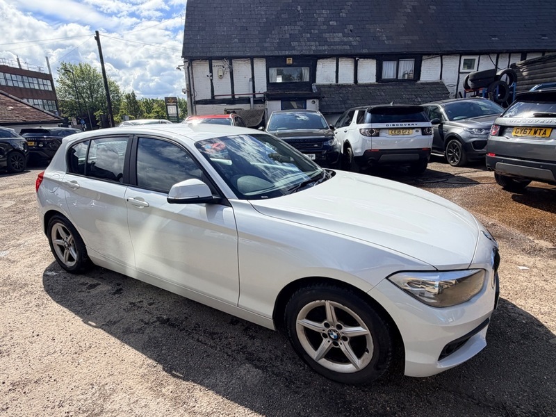 BMW 1 Series 116D Ed Plus EJ16OXL White #4